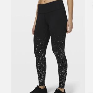 Lululemon Athletica Black Speed Wunder Tight 28" Speckle Shine Size 2